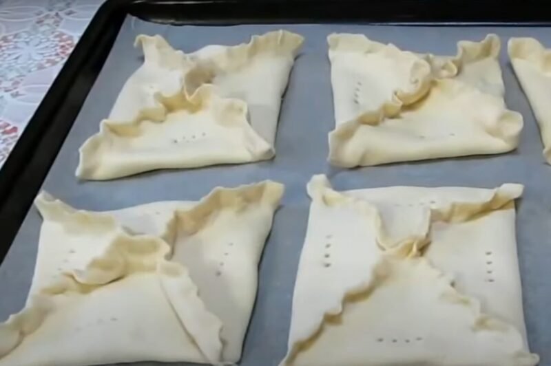 Вкусный ужин без возни. Слойки с мясом за 30 минут: разлетаются мгновенно
