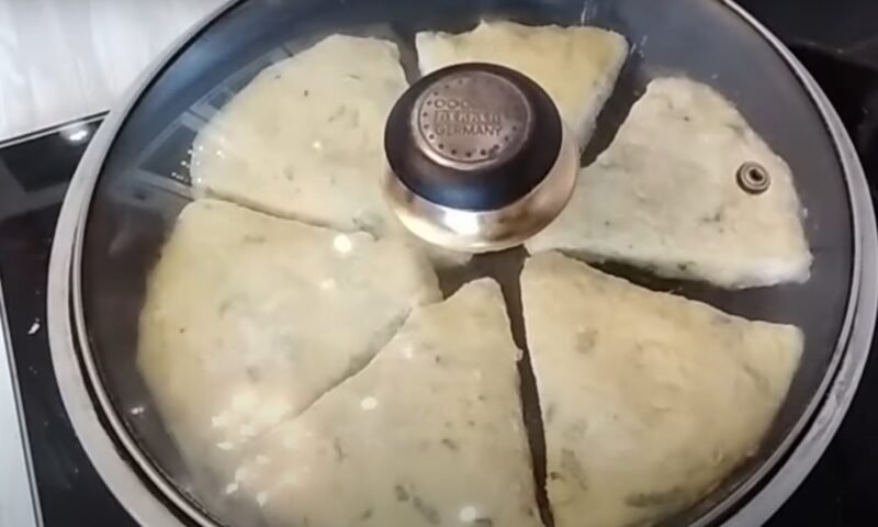 Ленивые пирожки из картофельного теста. Без лепки - то, что нужно для быстрого перекуса