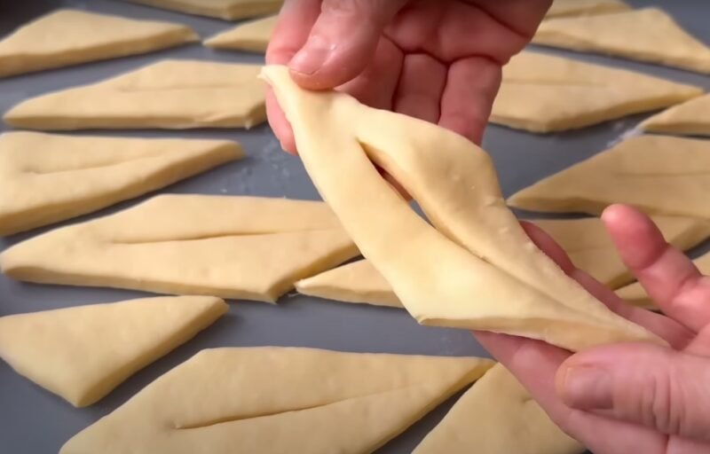 Беру 1 стакан кефира и 1 яйцо. Так готовили наши бабушки: 2 вкусных рецепта на завтрак