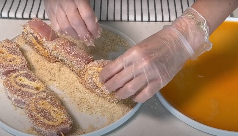 Вот как я готовлю куриные грудки для гостей. Куриные рулетики с сыром