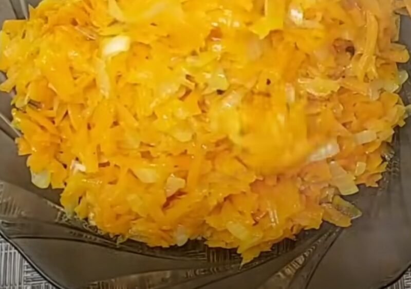 Вода, мука и тыква. Так просто, а как вкусно: тонкие и нежные овощные чебуреки